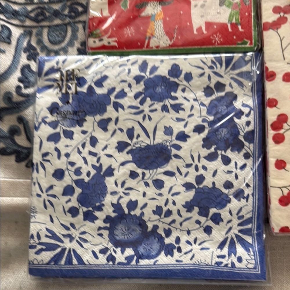 Caspari Floral and Festive Napkin Set - Picture 2 of 8
